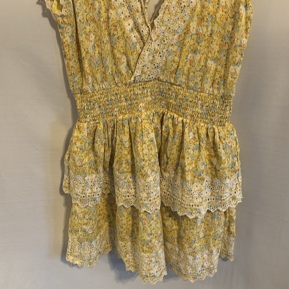 American Eagle Cotton Linen Yellow Deep V-Neck Mini Dress Lace Floral Medium - Picture 6 of 8